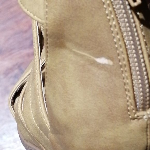 Maurices Womens Francesca Ghille Sandals Brown Wedge Heel Back Zip Platform 7M - Picture 11 of 11